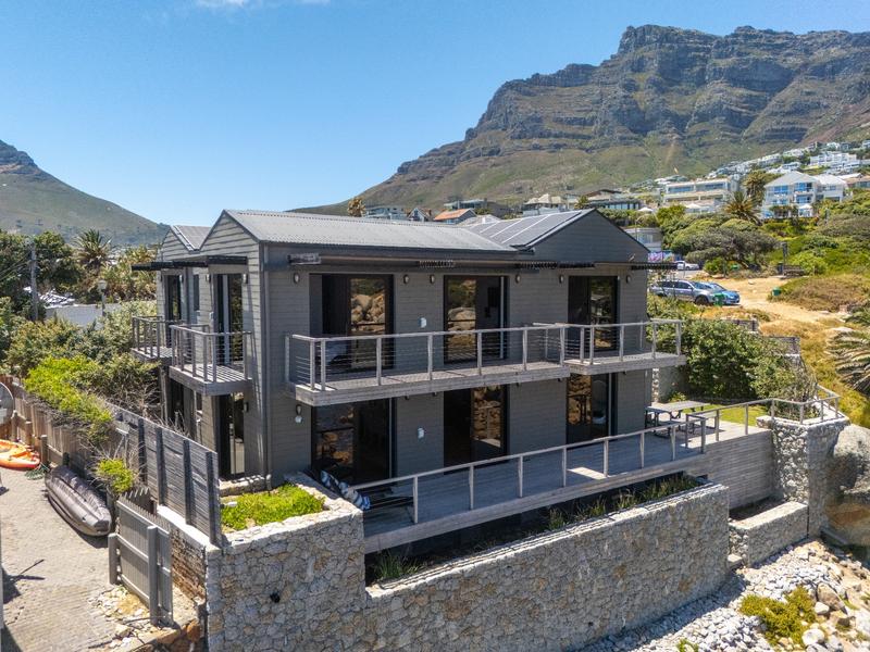 5 Bedroom Property for Sale in Camps Bay Western Cape